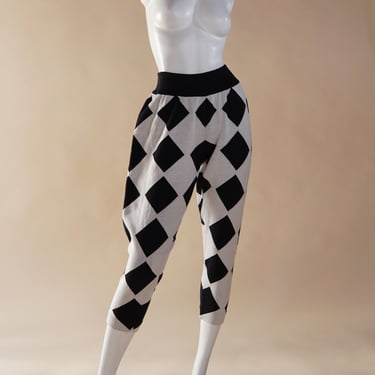 S/S 1986 Issey Miyake harlequin pants - designer knit cotton capri length pants in black and white pattern 
