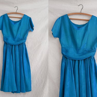 BLOWOUT  SALE | 1950s vintage dress | small 