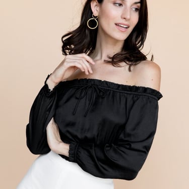 BETWEEN TEN Onyx Blouse - Black Satin