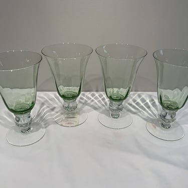 4 Green Water Goblet/Cocktail Blown Glass Acorn Ball Stem CHARTER CLUB, elegant green glasses, short stem glasses, retro dining glasses 