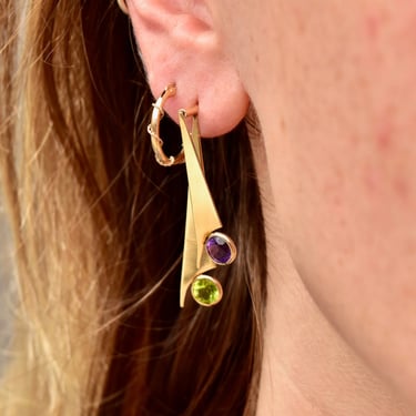Vintage Abstract Modernist 14K Gold Pierced Dangle Earrings, Amethyst & Peridot Gemstone Accents, Yellow Gold Swivel Dangle Earrings, 41mm 