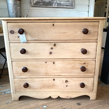 Vintage Scrubbed Pine Chest