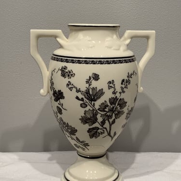 Lenox China the black floral elegance vase, 9" sepia urn ivory & black 2002 vase, vessel shaped vase, elegant decor, modern home decor 