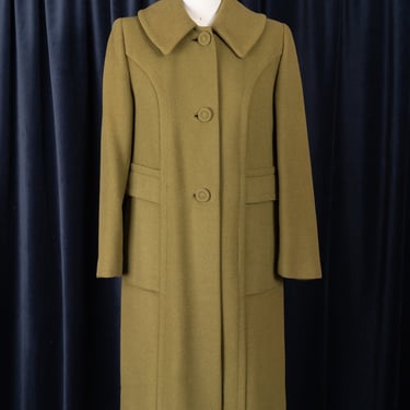 Gorgeous Tailored 1960s Kerrybrooke Olive Green Wool Overcoat with Covered Buttons 
