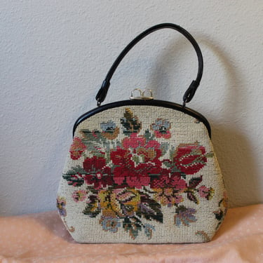 Vintage 1950s 60s Tapestry Needlepoint Purse Pretty Roses Cream Beige Needlepoint / Carpet Bag / Tapestry Purse Flowers Handbag bag 