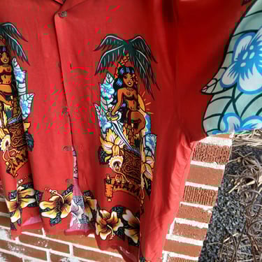 50s 60s  Mens Rayon red Casual Shirt / Geometric Print / One Pocket / L/XL 