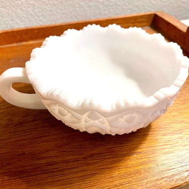 1950s LE Smith Milk Glass Berry Bowl with Handle | Vintage Candy Dish, Nut Bowl 