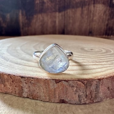 ROUNDABOUT RAINBOW MOONSTONE Sterling Silver Ring | Handcrafted in India | Peace, Calmness, Stability | Size 8 