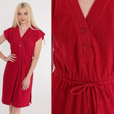 Red Terry Cloth Dress 70s V Neck Midi Button Up Cap Sleeve High Waisted Shift Belted Side Slit Retro Simple Day Vintage 1970s Small Medium 