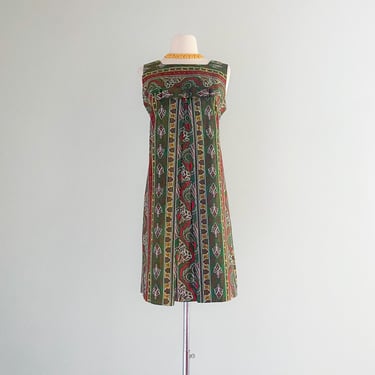 1960's Sweet Cotton Paisley Shift Dress / Sz M