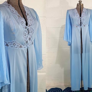 Vintage Angel Sleeve Blue Robe Fibra Anic Nivion Polyamide Nightdress Peignoir Lingerie Bridal Italy Italian Lace Floral Medium Small 1960s 