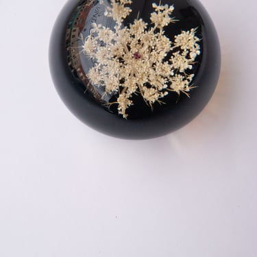 Queen Anne’s Lace Paperweight