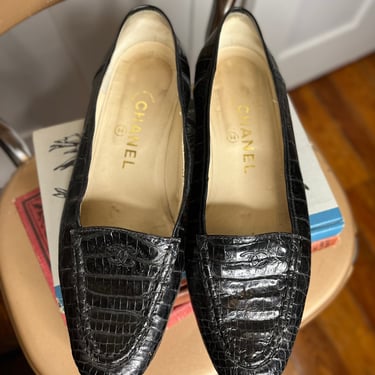 Vintage Chanel Black Crocodile Loafers Size 7 Shoes 