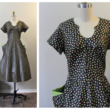 Vintage 1940s Sweetheart scalloped neckline big pockets day party Dress novelty print  // Modern Size US 10 12 14 Large/XL 