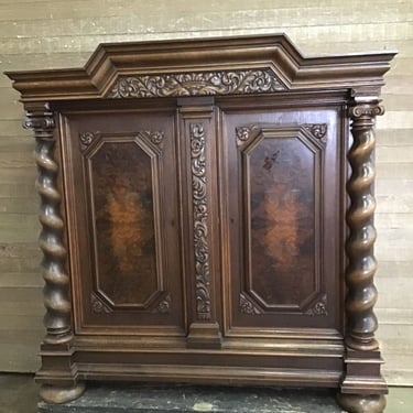 Baroque Style Oak Armoire (Tacoma)