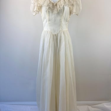 1970s Long Cream Dress 