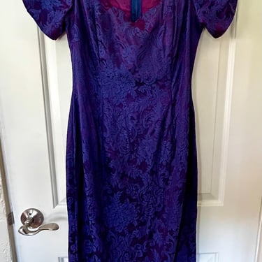 Scott McClintock purple floral brocade sweetheart neck short sleeve gown 