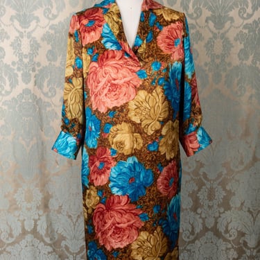 Luxurious 1950s 100% Silk Bold Watercolor Floral Print Dress with Open Collar 