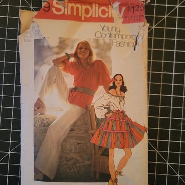 Simplicity 5749 sewing pattern 1973 size 10 xs or small, vintage 70s tiered skirt, peasant blouse, wide leg bell bottom pants 