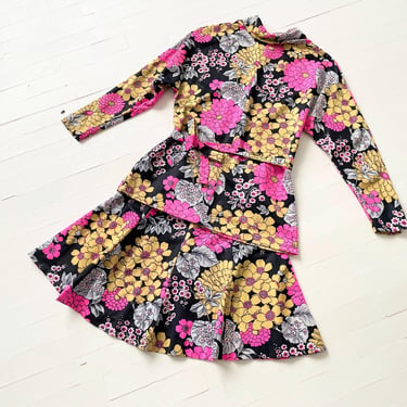 1970s Dark Floral Print Two Piece Skirt Set 