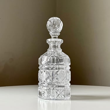 Vintage Heavy Crystal Cylindrical Decanter with an Intricate Diamond Design and Matching Stopper 