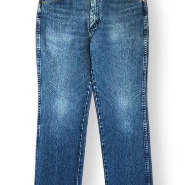 Vintage 80s/90s Wrangler Made in USA Medium Wash Denim Jeans Size W34 L32 