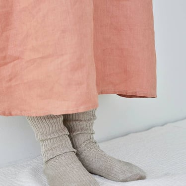 Linen Rib Crew Socks: Natural