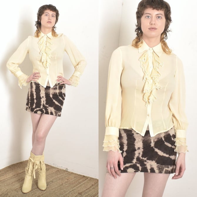 Vintage 1980s Blouse / 80s Ruffled Silk Button Up / Cream ( small S ) 