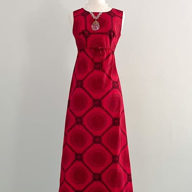 Stunning 1960's Crimson Goddess Printed Maxi Dress / Sz SM