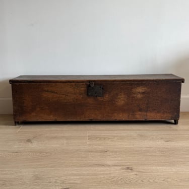 Antique English Oak Sod Box/Trunk 