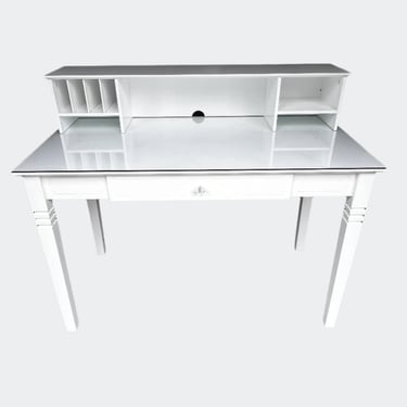 White Desk w/ Separate Desk Top Organizer WM249-2