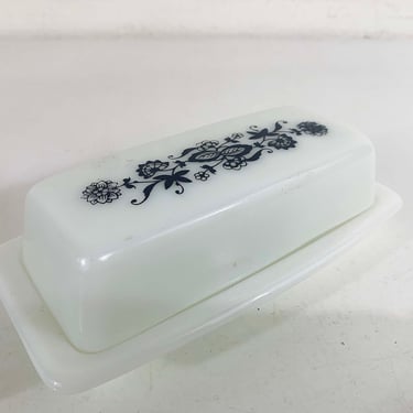 Vintage Pyrex Blue Butter Dish Old Town Corning Ware Corelle White Glass Mid-Century Retro Made in USA Ovenware Dopamine Decor 1970s 
