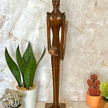 Wood Carved Knight, Don Quixote, Hand Carved, Rustic, Wood Art, Vintage Home Decor, Artisan, 18” tall 
