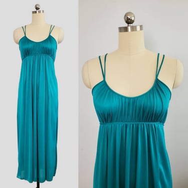 1970s Kayser Nightgown - 70s Lingerie - 70's Sleepwear - Women's Vintage Size Medium 