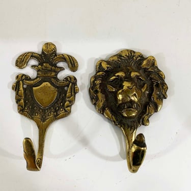 Vintage Brass Lion Shield Hook Hooks Pair Set of 2 Made in England 1970s 