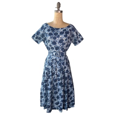 1950s Blue Rose Print Dress 