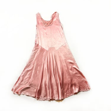 1920s Pink Satin Drop Waist Flapper Dress / Day Dress / Lawn Dress / XL / Plus Size / Antique Textiles / Large / Gatsby / Ruffle / Bow / 
