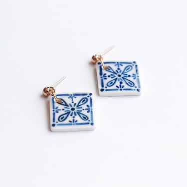 Mini Ceramic Spanish Tile Earrings, Blue and White Porcelain, Elegant Square Earrings, Traditional Tile Earrings, Aesthetic Jewelry 