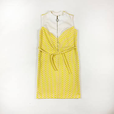 1960s / 1970s White and Yellow Polyester Shift Dress / Cicular Zipper Pull / Mod / Small / Medium / Twiggy / Go Go / Pastel / Psychedelic 
