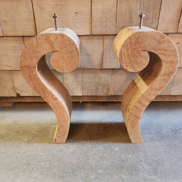 Curved Wooden Table Legs