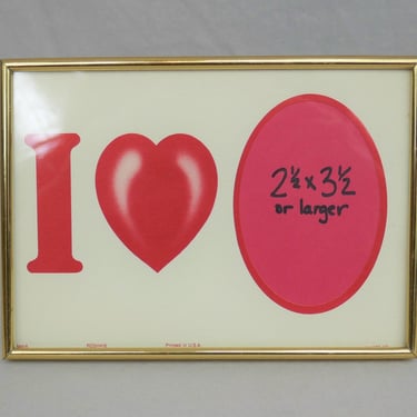 1983 Goldtone Metal Picture Frame - I Heart Love Decorative Oval Mat - Tabletop or Wall - 5x7 but Fits One 2 1/2