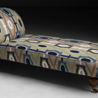 Daybed in Pierre Frey Embroidered Linen