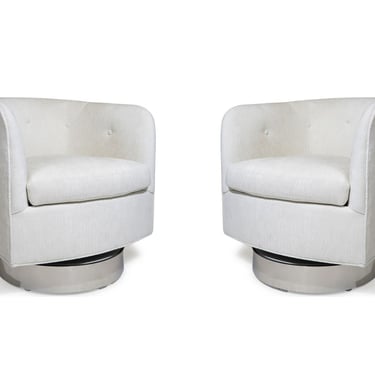 Comfortable Swivel Tilt Chrome Base Lounge Chairs by Milo Baughman for Thayer Coggin