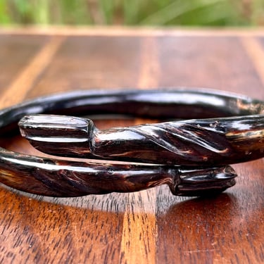 Carved Bakelite Bracelet Marbeled Brown Coiled Snake Vintage Retro Fashion Jewelry 