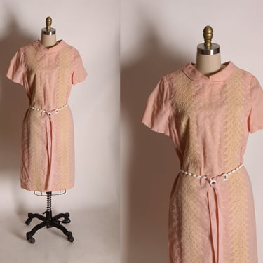 1960s Pink and Beige Short Sleeve Floral Embroidered Plastic Bead Belted Shift Dress by Henry Lee -S 