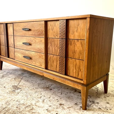Vintage 1960s Nine Drawer Dresser by Stanley Furniture 