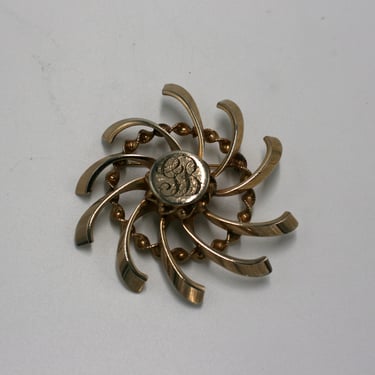 vintage gold spiral starburst monogrammed brooch 