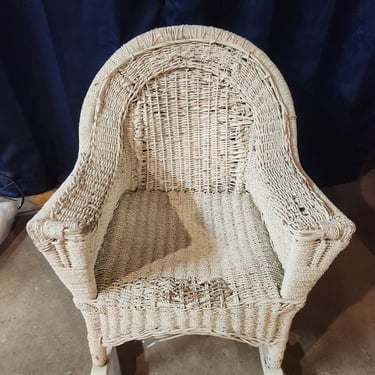 Small Wicker Rocking Chair 19