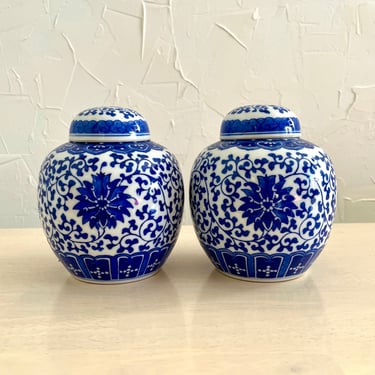 Pair of Twin Blue and White Ginger Jars | Vintage Chinoiserie Ginger Jars | Two Ceramic Jars 
