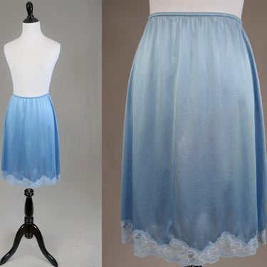 80s Light Blue Skirt Slip - Lace Hem - Nylon Half Slip - Sweet Nothings by Maidenform - Vintage 1980s - L 